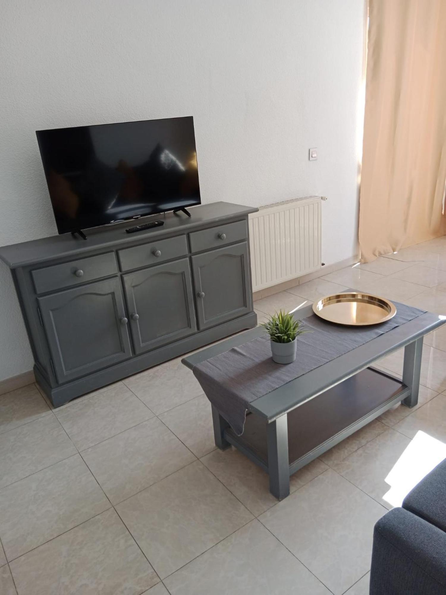 Apartamentos El Velero Torremolinos Bilik gambar