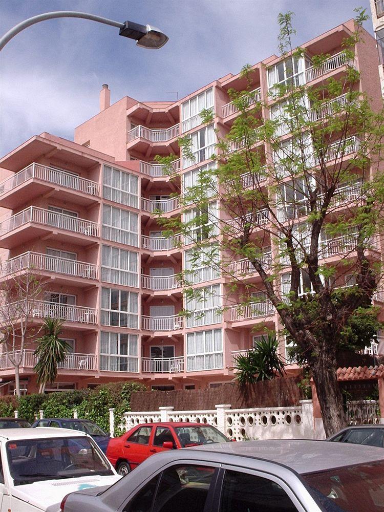 Apartamentos El Velero Torremolinos Luaran gambar